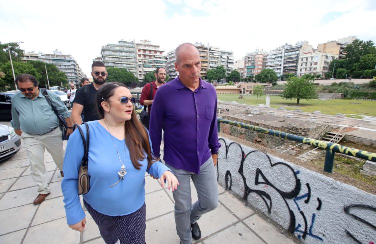 Βαρουφάκης από τη Θεσσαλονίκη: Το μετρό δεν πρόκειται να παραδοθεί το 2023