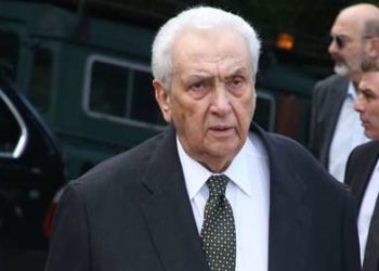 Γιατρός-μαϊμού: Αποκάλυψη Βερύκιου – Είχε αποσπάσει 55 εκατ. ευρώ από τον Κοντομηνά