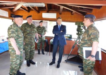 Επίσκεψη σε μονάδες και φυλάκια στον Έβρο του υφυπουργού Εθν. Αμυνας Αλ. Στεφανής