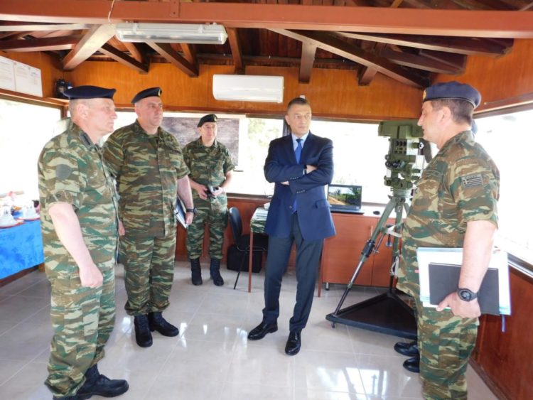 Επίσκεψη σε μονάδες και φυλάκια στον Έβρο του υφυπουργού Εθν. Αμυνας Αλ. Στεφανής