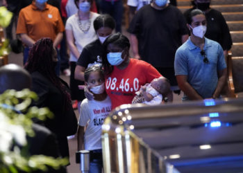 Τζορτζ Φλόιντ: Σήμερα η κηδεία – Χιλιάδες κόσμου στο λαϊκό προσκύνημα