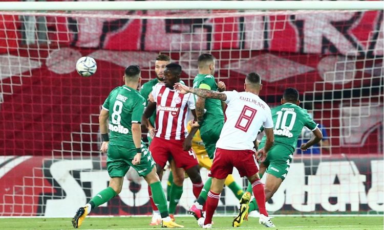 Σούπερ Λίγκα: Περίπατος του Ολυμπιακού στο ντέρμπι με τον Παναθηναϊκό