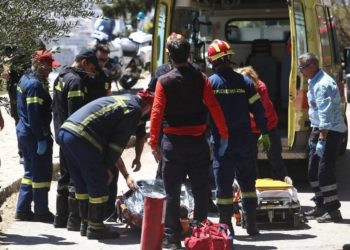 Κορωπί: Τραγωδία με πατέρα και γιο που έπεσαν σε πηγάδι – Ένας νεκρός