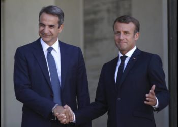 Τηλεφωνική επικοινωνία του Κυριάκου Μητσοτάκη με τον Εμανουέλ Μακρόν