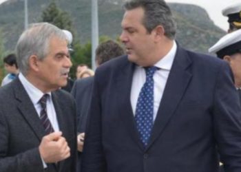 Παρακολουθούσαν, έστω και από σπόντα στο πλαίσιο νόμιμης έρευνας, τους υπουργούς Εθνικής Άμυνας και Προστασίας του Πολίτη!