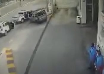 ΕΛΑΣ: Βίντεο ντοκουμέντο απο την εντυπωσιακή σύλληψη εγκληματικής οργάνωσης αλλοδαπών