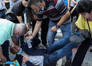 ΠΟΕΔΗΝ: Ένταση στο υπουργείο Οικονομικών – Τραυματίστηκε ο Γιαννακός