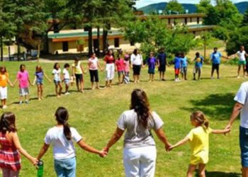 ΟΠΕΚΑ: Παράταση στην υποβολή αιτήσεων για τις παιδικές κατασκηνώσεις