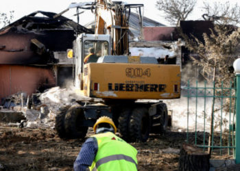 Μάτι: Tι προβλέπει η νέα τροπολογία για τις κατεδαφίσεις κτιρίων