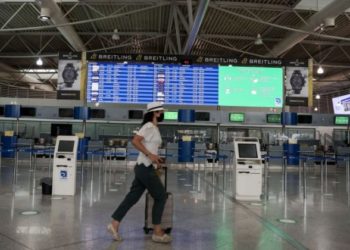 Απαγόρευση  πτήσεων από Μ. Βρετανία και Σουηδία έως τις 15 Ιουλίου