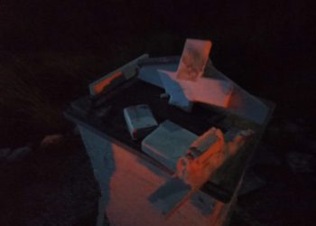 Βανδάλισαν εικονοστάσι στη Σάμο, έσπασαν ακόμα και τον Σταυρό