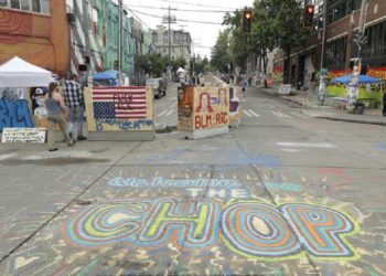 Σιάτλ: Νεκρός έφηβος από πυροβολισμούς στην “αυτόνομη ζώνη” διαδηλωτών (video)