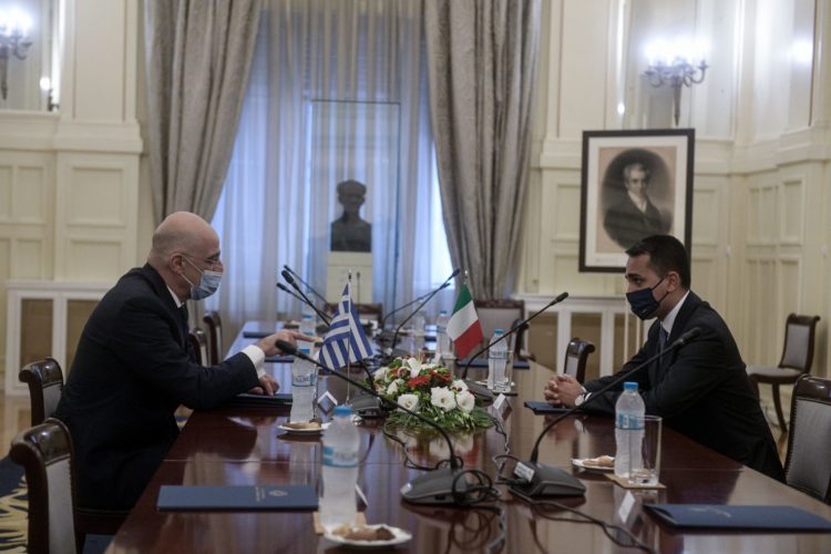 Δένδιας: Πήρε 40 χρόνια για να υπογραφεί και πλέον η Ελλάδα έχει μια ΑΟΖ