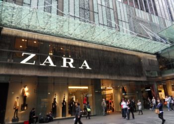 Zara: Κλείνουν 1.200 καταστήματα σε όλο τον κόσμο