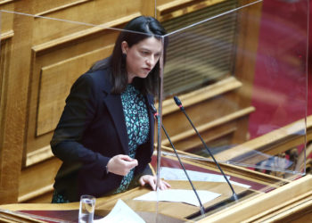 Κεραμέως: Η Ελλάδα παρουσιάζει σημαντική υστέρηση των μαθητών της