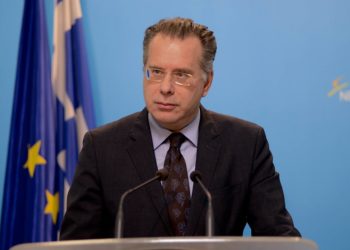 Κουμουτσάκος για την Παγκόσμια Ημέρα Προσφύγων:  Η Ελλάδα κάνει το καθήκον της με σεβασμό στο δίκαιο, τα ανθρώπινα δικαιώματα και την εθνική της ασφάλεια