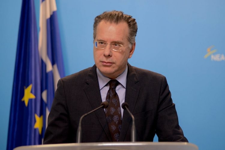 Κουμουτσάκος για την Παγκόσμια Ημέρα Προσφύγων:  Η Ελλάδα κάνει το καθήκον της με σεβασμό στο δίκαιο, τα ανθρώπινα δικαιώματα και την εθνική της ασφάλεια