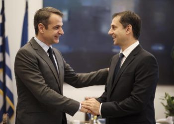 ΣΥΡΙΖΑ για τη γκάφα του υπ. Τουρισμού: Ο κ. Μητσοτάκης οφείλει να στείλει τον κ. Θεοχάρη σπίτι του