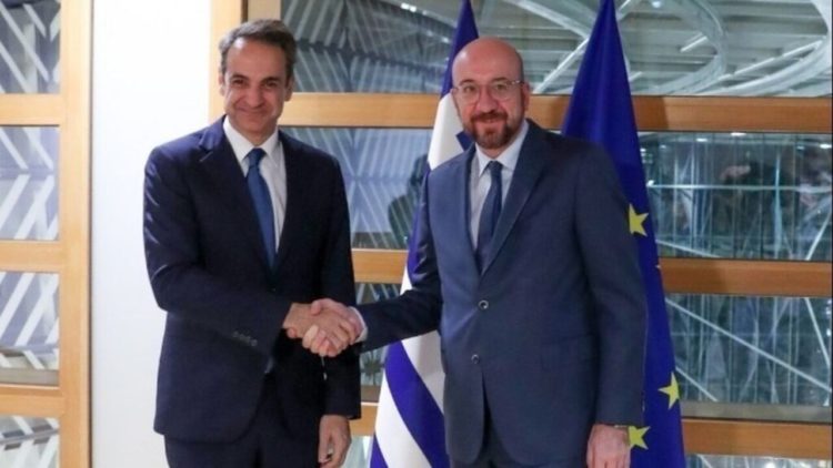 Τηλεδιάσκεψη Μητσοτάκη και Μισέλ ενόψει του έκτακτου Ευρωπαϊκού Συμβουλίου