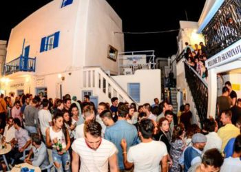 Επιχειρηματίες Μυκόνου: Συνεργασία με την κυβέρνηση για τουρισμό και δημόσια υγεία