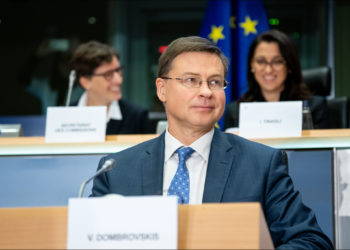 Ντομπρόβσκις: H Ελλάδα στα πιο ευνοημένα κράτη από το σχέδιο ανάκαμψης