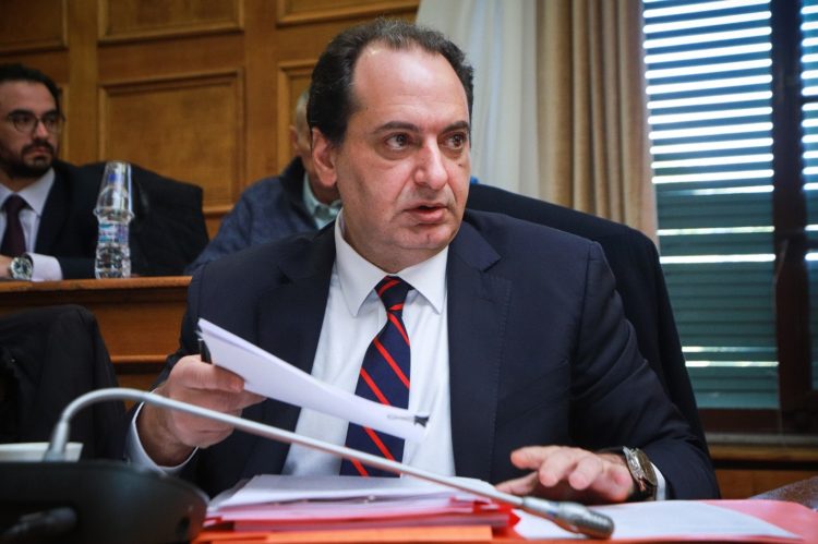 Σπίρτζης: Δεν μπορεί να συζητάμε τρεις μέρες για ένα προϊόν παράνομης υποκλοπής