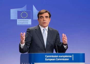 Σχοινάς: Η Ευρώπη δεν έχει την πολυτέλεια να αποτύχει για δεύτερη φορά στο μεταναστευτικό