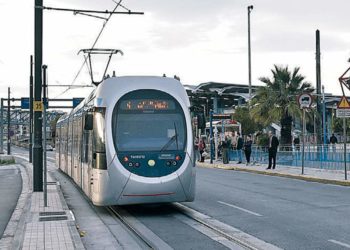 Tετράωρη στάση εργασίας την Πέμπτη σε τρένα και τραμ