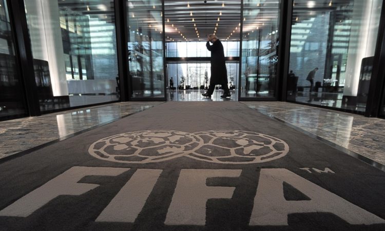 Τη διεξαγωγή δύο Μουντιάλ σχεδιάζει η FIFA για το 2022