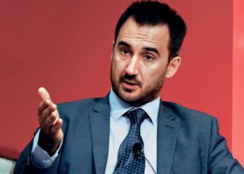 Χαρίτσης για την υπόθεση Παπαδημούλη: Δεν βλέπουμε να γίνεται συζήτηση αντίστοιχα για το πόθεν έσχες και τα χρέη στελεχών της ΝΔ