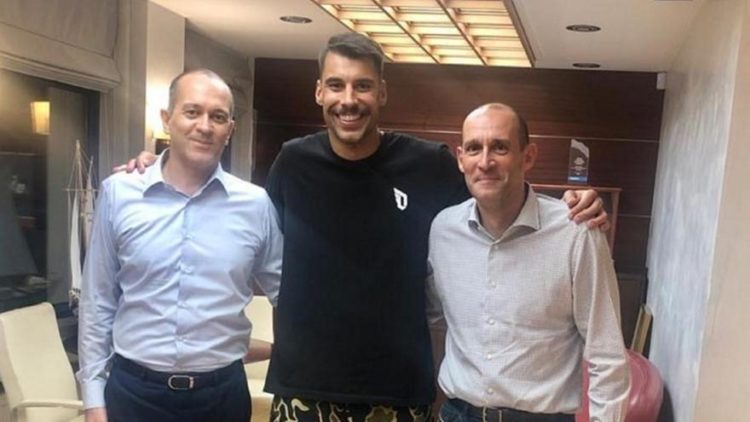 Συμφώνησαν για ακόμη ένα χρόνο Ολυμπιακός και Γιώργος Πρίντεζης