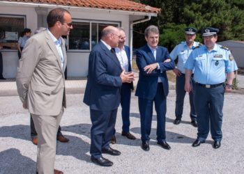 Χρυσοχοΐδης: Η δουλειά που γίνεται από την αστυνομία είναι εξαιρετική