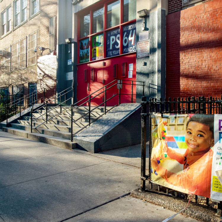 ΗΠΑ: Τρεις ημέρες την εβδομάδα θα λειτουργούν τα σχολεία στη Νέα Υόρκη