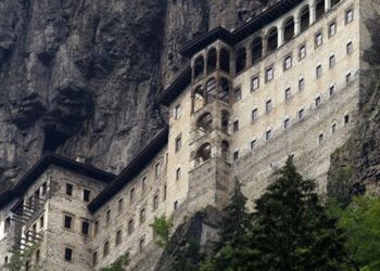 Τηλεφωνική επικοινωνία Βαρθολομαίου – Ερντογάν για την Παναγία Σουμελά