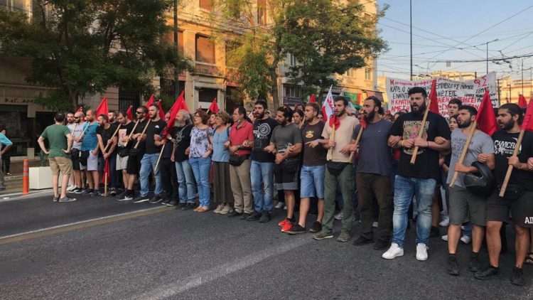 Συλλαλητήριο κατά του νομοσχεδίου για τις διαδηλώσεις στο κέντρο της Αθήνας