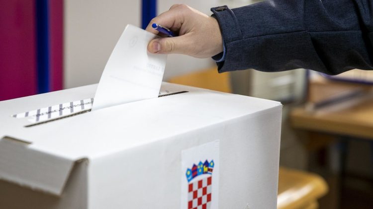 Εκλογές Κροατία: Προβάδισμα για την κεντροδεξιά δείχνουν τα exit polls