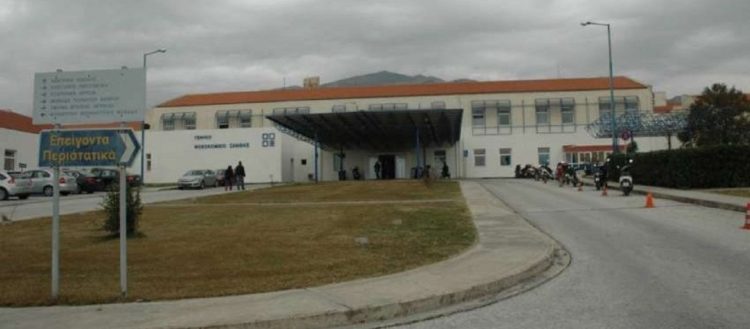 Ξάνθη: Mπούκαραν στο νοσοκομείο και απαίτησαν να πάρουν ασθενή με κορονoϊό