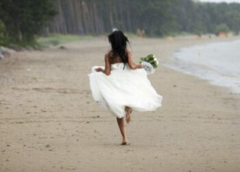 Αίγιο: Οι καλεσμένοι πήγαν στην Εκκλησία, αλλά η νύφη το ‘σκασε