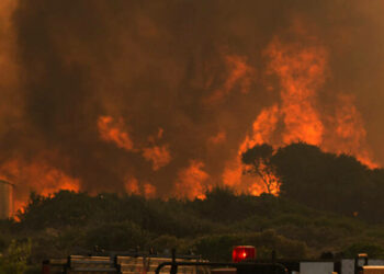 Κεχριές: Για τρίτη μέρα «καίει» η φωτιά – Συνεχείς αναζωπυρώσεις