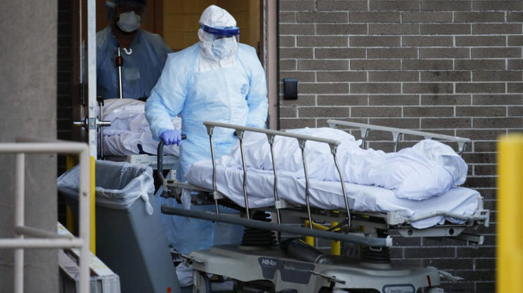 ΗΠΑ: Ξεπερνούν τις 130.000 οι νεκροί απο τον κοροναϊός εκτιμά το Reuters