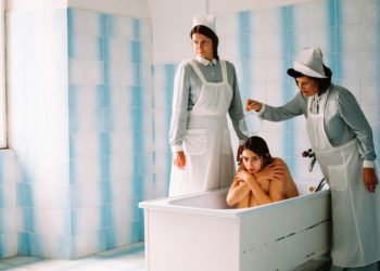 Σάλος με το εξώφυλλο της πορτογαλικής Vogue για την ψυχική υγεία