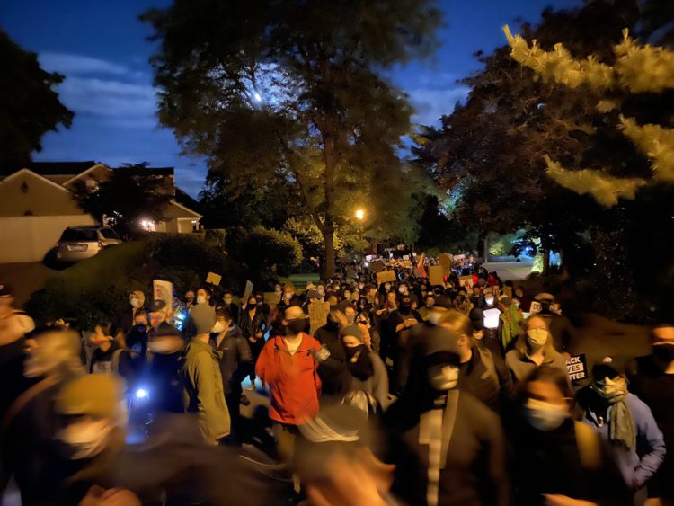 Επίθεση στο Σιάτλ: Υπέκυψε μια από τις δύο διαδηλώτριες που χτυπήθηκαν από αυτοκίνητο