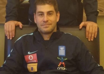 Θρήνος στο ελληνικό ποδόσφαιρο – Πέθανε στα 42 του ο αναλυτής της Εθνικής ομάδα, Σταμάτης Αντωνίου