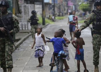 Κολομβία: Έρευνα εις βάρος 118 στρατιωτών για βιασμούς ανηλίκων