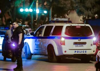 Έκρηξη σε ναυτιλιακή εταιρεία στον Πειραιά – Σοβαρές υλικές ζημιές