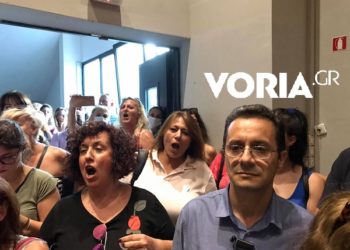 Καλαμαριά: Ένταση στο δημοτικό συμβούλιο για τις μετακινήσεις μαθητών (Video)