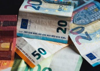 Αποζημίωση ειδικού σκοπού: Πιστώνεται την Τρίτη νέα πληρωμή