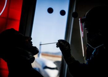 Σουηδία: Η ιχνηλάτιση επαφών θα γίνεται από τους ίδιους τους ασθενείς