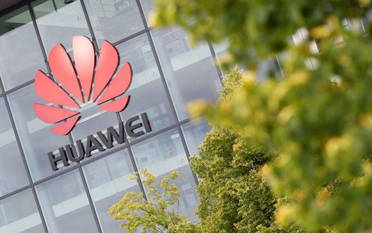 Βρετανία: Το Λονδίνο απέκλεισε τη Huawei από το βρετανικό δίκτυο 5G – Οργή των Κινέζων