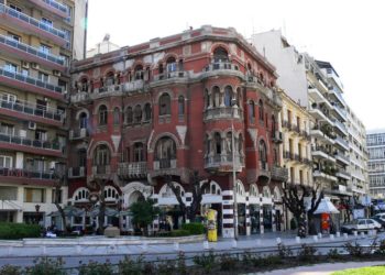 Θεσσαλονίκη: Εργάτης έπεσε από σκαλωσιά στο Κόκκινο Σπίτι